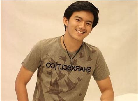 farhat abbas tak akui sebagai anak gusti rayhan  populer berkat