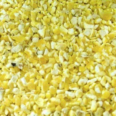 Best Cracked Corn For Deer: The Top 5 Brands