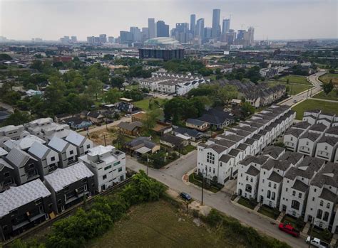 Houston Housing Authority moves forward with mixed-income housing