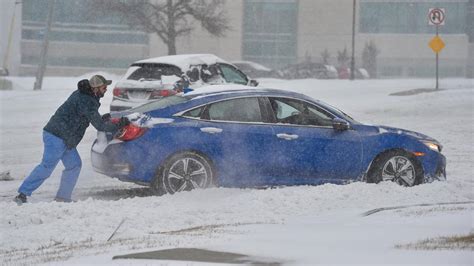 Kc Weather More Than Inches Of Snow Fell In Parts Of Metro The