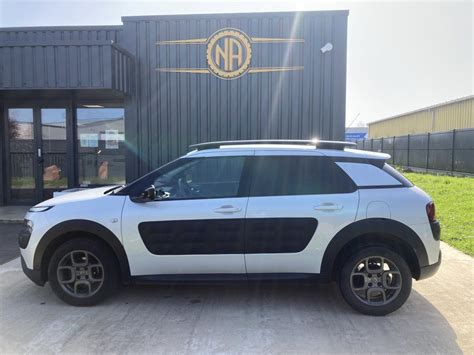 Citroen C4 Cactus CITROEN C4 CACTUS 1 2 PURETECH 110 CH SHINE Vendu