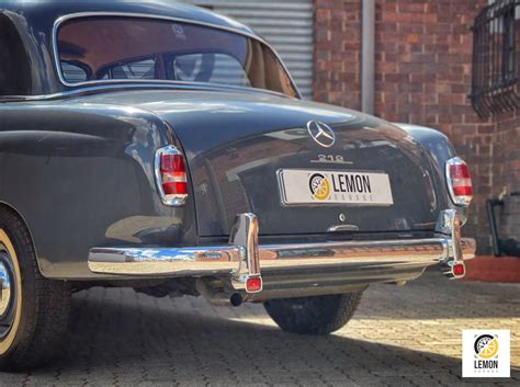 Mercedes Benz Ponton Sedan Lemon Garage