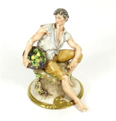 ANTIQUE CAPODIMONTE G CAPPE HANDSOME MAN PORCELAIN FIGURINE MADE IN