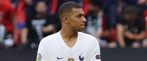 Mbappé le peloton d exécution énorme coup de gueule