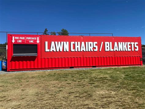 Automated kiosks will soon be the shipping center near me 6