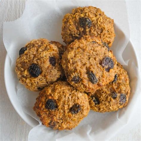 Easy Vegan Oatmeal Raisin Cookies 5 Ingredients Cooking For Peanuts