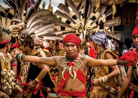 Tradisi Tiwah Suku Dayak Kalteng Mengantarkan Roh Orang Meninggal Ke