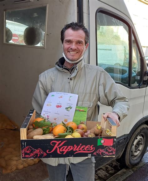 Les Monts-d'Aunay. Jérôme Rouxel livre fruits et légumes