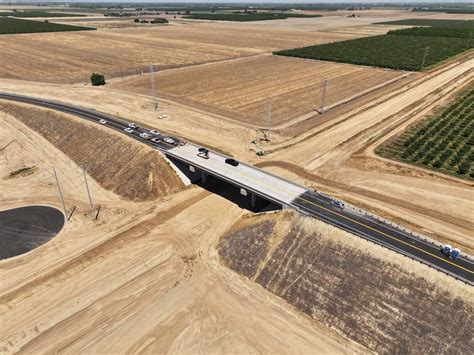 Photo Release High Speed Rail Completes Overcrossing In Kings County