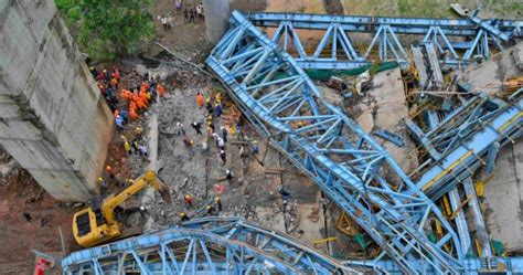 17 Killed 3 Injured After Crane Collapses On Samruddhi Highway In