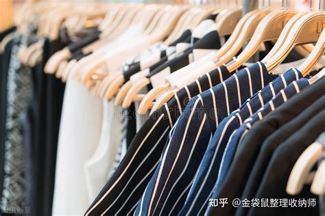 衣服不够放？听我的，把这几件衣服丢掉，衣橱里能多出很多空间 知乎