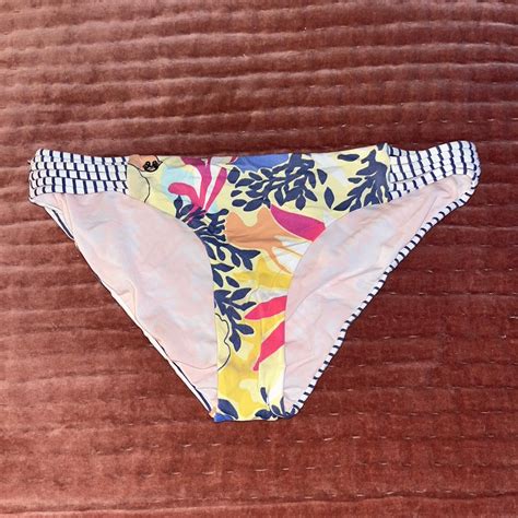 Maaji Reversible Bikini Bottoms Size Small Worn Depop