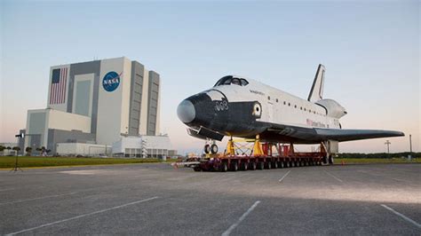 Replica On The Runway Mock Orbiter On Real Space Shuttle Strip Fox News