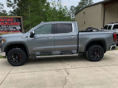 2021 Gmc Sierra 1500 With 20x10 18 Fuel Assault D546 And 30555r20 Venom Power Terra Hunter Rt