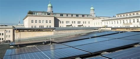 Mehr Photovoltaik für öffentliche Bauten Solarenergie macht Schule in