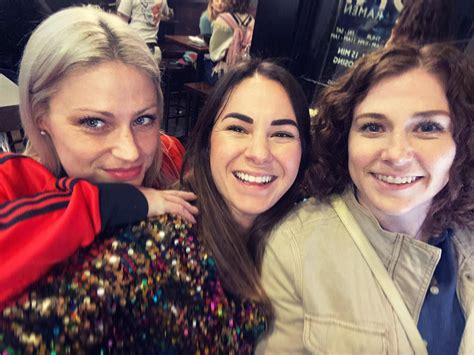 atkrystleartist instagram