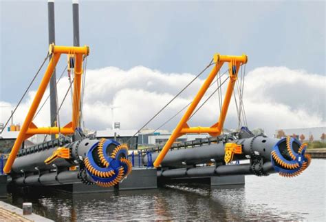 massive machines  created  humans  pics