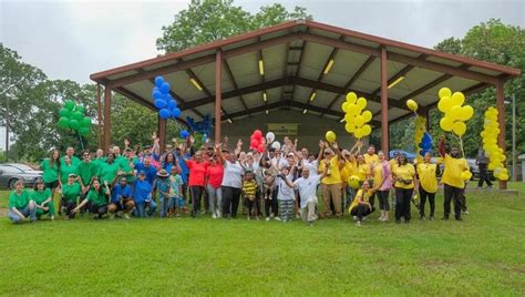 Stone Mountain Village holds annual citywide clean-up | FOX 5 Atlanta