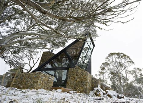 Slanted Walls House Boasts Many Unique Features