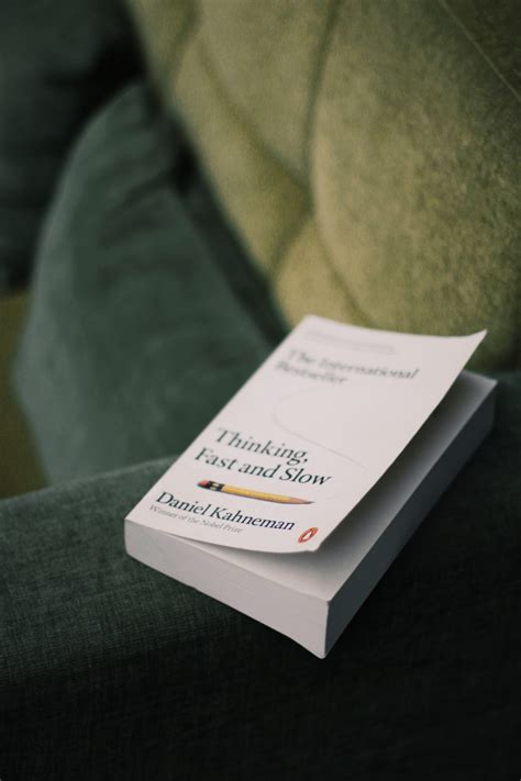 Best Psychology Books: Top 5 Titles Most Recommended By Experts - Study