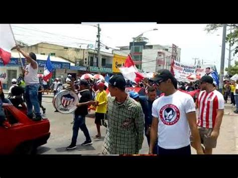 Los Trabajadores Y Los Jovenes De Barranquilla Etan Con Petro YouTube