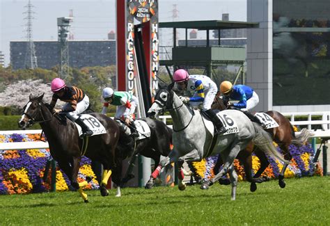 Netkeiba On Twitter 【阪神4r 3歳未勝利芝1800】 1着 イトカワサクラ 幸英明 父ゴールドシップ 母