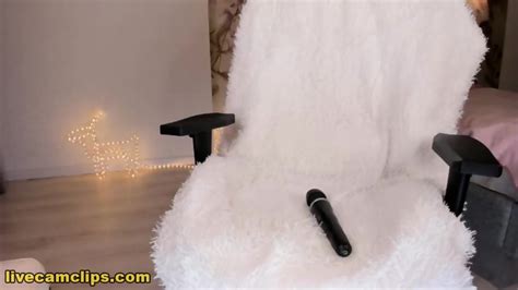 Sexy Brunette Seductive Masturbation Live Cam