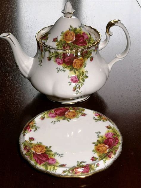 Royal Albert Old Country Roses Teapot And Stand In Coleraine County