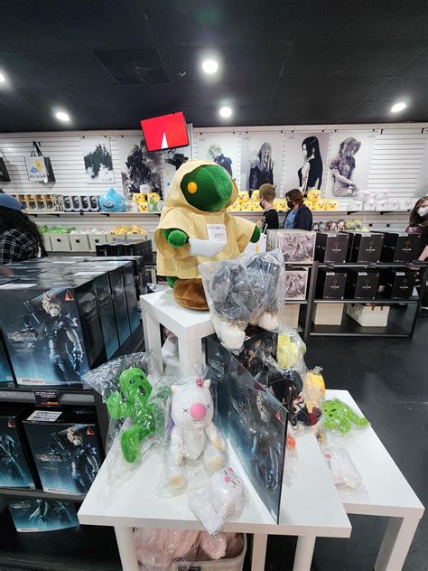Square Enix Pop Up Shop Los Angeles, CA. : r/FFVIIRemake