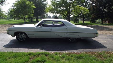 1968 Pontiac Bonneville 4 Door Hardtop 400 Ci Automatic Lot G74