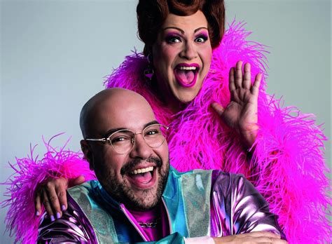 Tiago Abravanel Traz Nova Vers O De Hairspray Ao Brasil E Encarna A