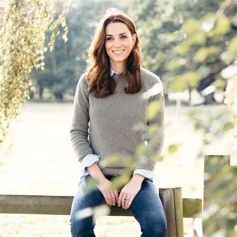 Kate Middleton Sancisce Il Ritorno Dei Skinny Jeans Nella Moda