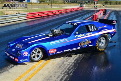 Great Color On A Funny Car Funny Car Drag Racing Funny Car Racing