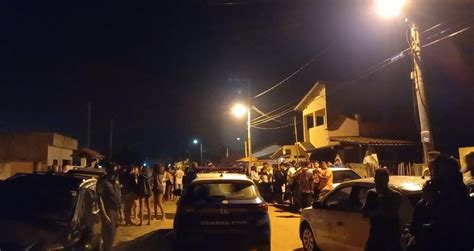 Festa clandestina mais de 150 pessoas é encerrada em São Francisco