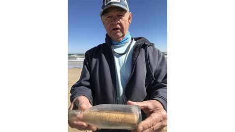 Couple Finds Message In A Bottle That Noaa Scientists Sent In The Early