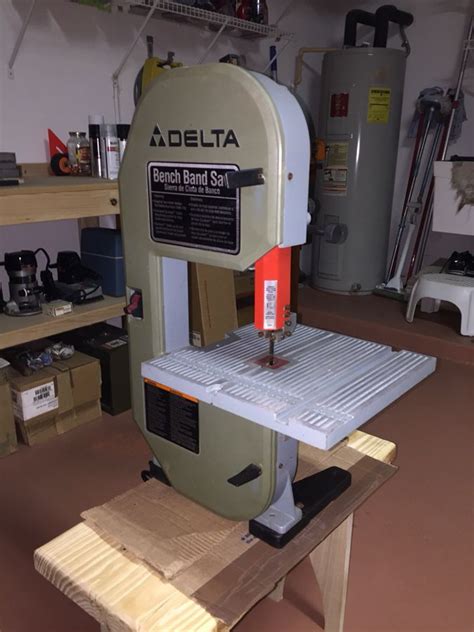 Delta 28 185 Bench Top Band Saw”cuts Wood And Metal”works As Great As