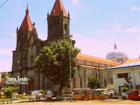 SIRANG LENTE: MOLO CHURCH, ILOILO