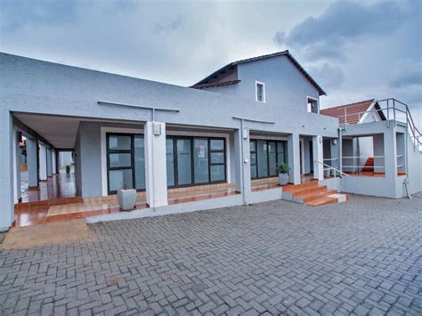 Witbank (Emalahleni) Swimming Pool Accommodation | Special Deals and ...