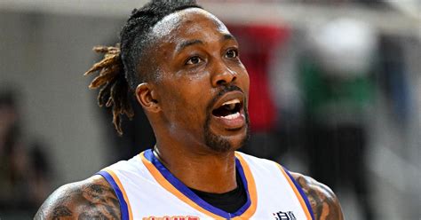 Dwight Howard Has Had Sex With Men It Doesnt Mean Hes An Out Athlete Outsports
