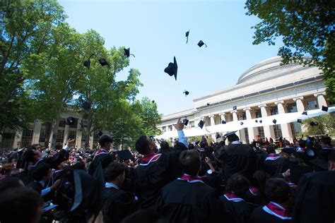 Graduates: Lessons from MIT Alumni (2024 Edition) | alum.mit.edu