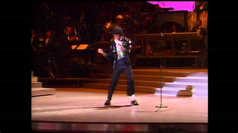 Michael Jackson Billie Jean Hd 1er Moonwalk Motown 25th