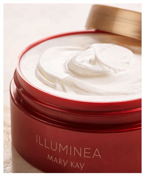 Limited-Edition Mary Kay Illuminea™ Body Soufflé | Mary Kay