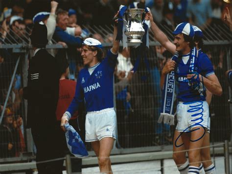 Signed Derek Mountfield Everton 1984 FA Cup Final Photo Its Signed