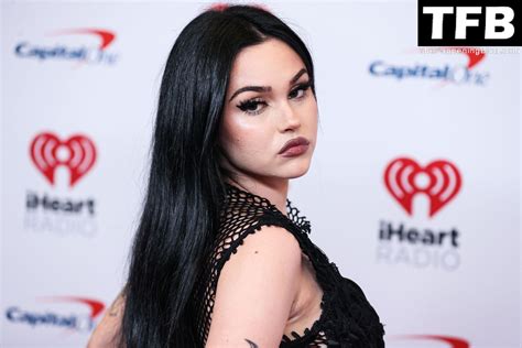 Maggie Lindemann Sexy Tits Legs 25 Photos Sexy Youtubers🔥