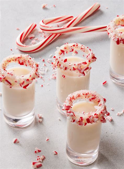 Peppermint Bark Shots Artofit