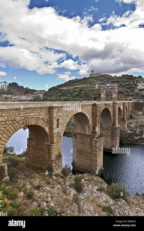 Puente Romano De Alcantara Travel Fotograf As E Im Genes De Alta