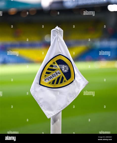 Leeds United Emblem Hi Res Stock Photography And Images Alamy