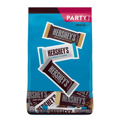 Hershey's 31.5 oz Chocolate and White Creme Snack Size Candy Bar Party ...