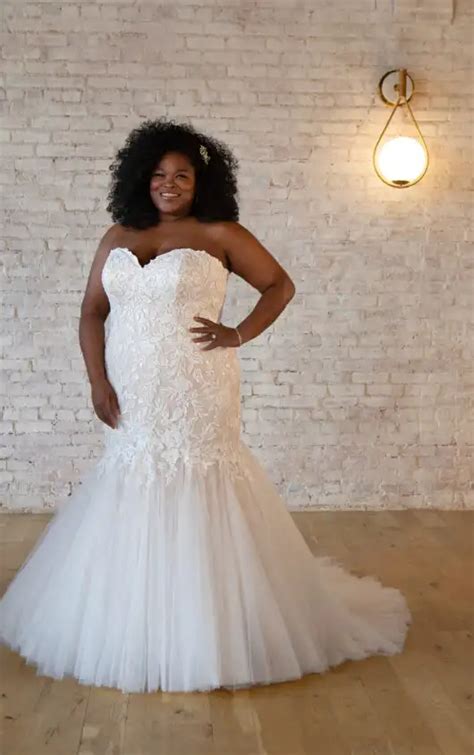 Plus Size Strapless Fit And Flare Wedding Dresses True Society