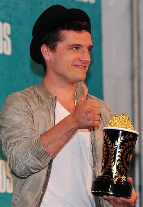 Mtv Movie Awards Press Room Hq Josh Hutcherson Photo 32306953